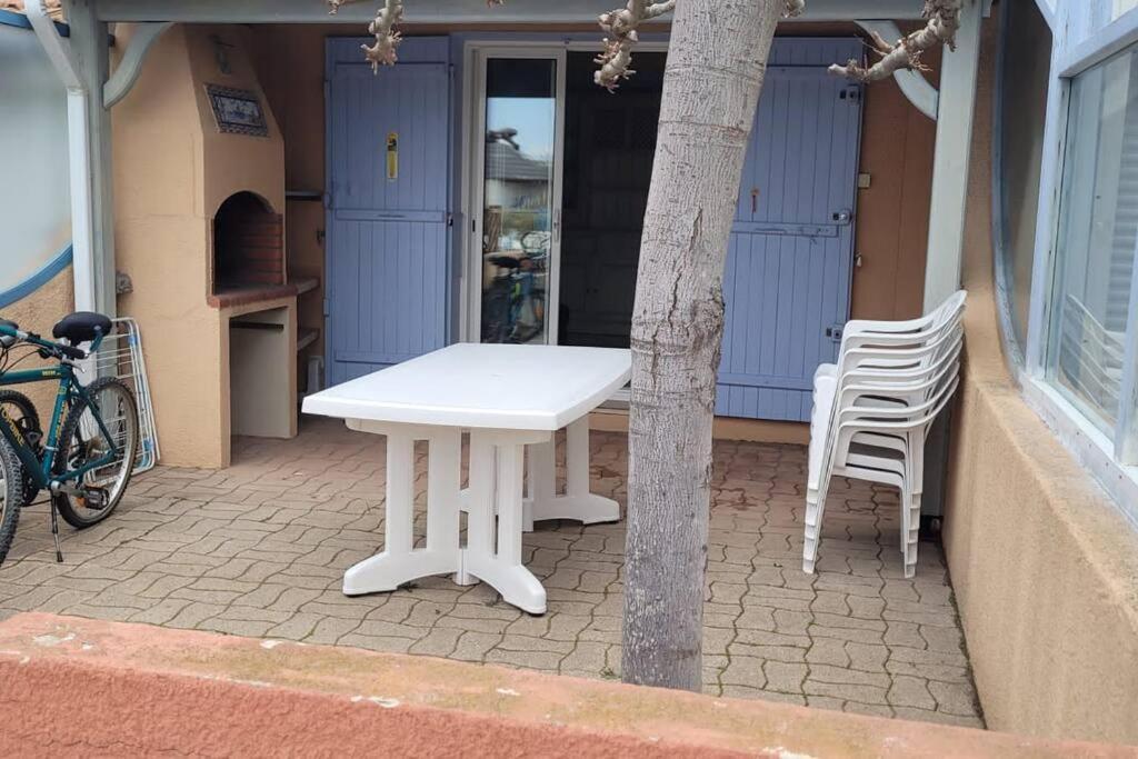 Charmante Maison De Pecheur Le Barcares Exterior photo